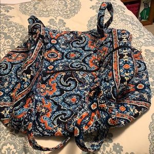 Vera Bradley travel duffel bag